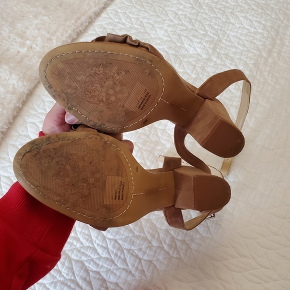 Vince Camuto suede neutral basic block heel sandal with ruffle - Picture 3 of 5